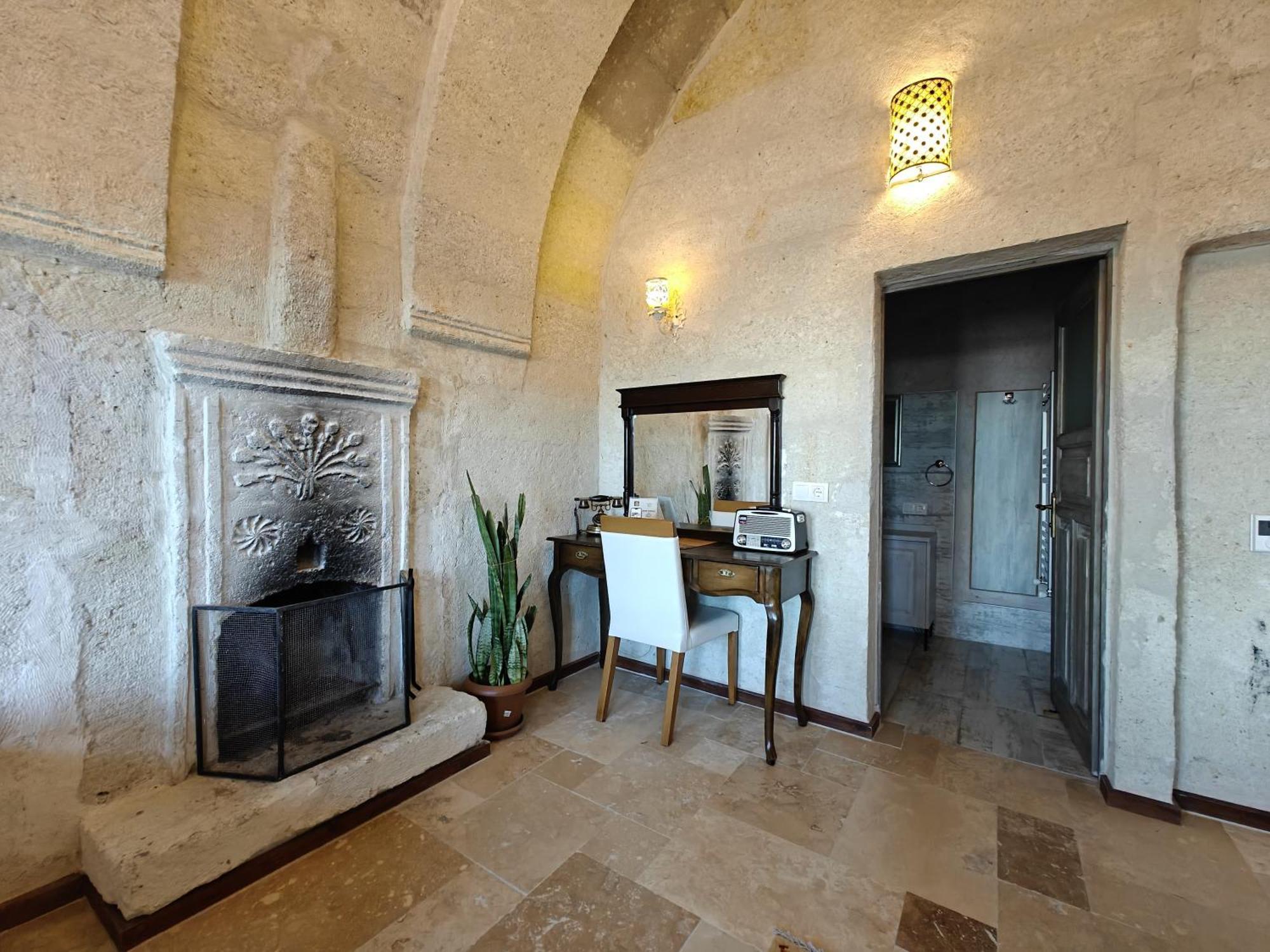 Karlik Cave Suite Cappadocia Üçhisar Ngoại thất bức ảnh