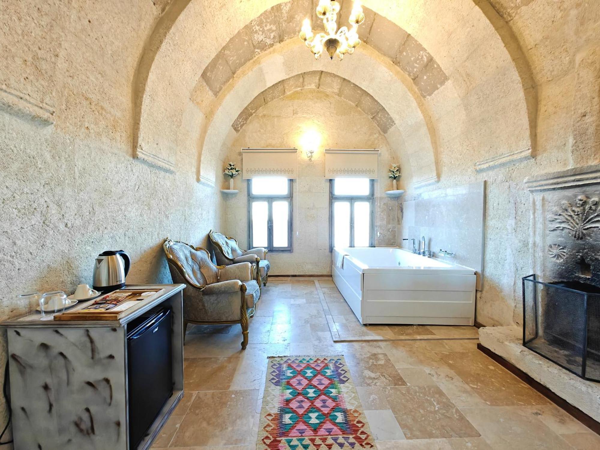Karlik Cave Suite Cappadocia Üçhisar Ngoại thất bức ảnh